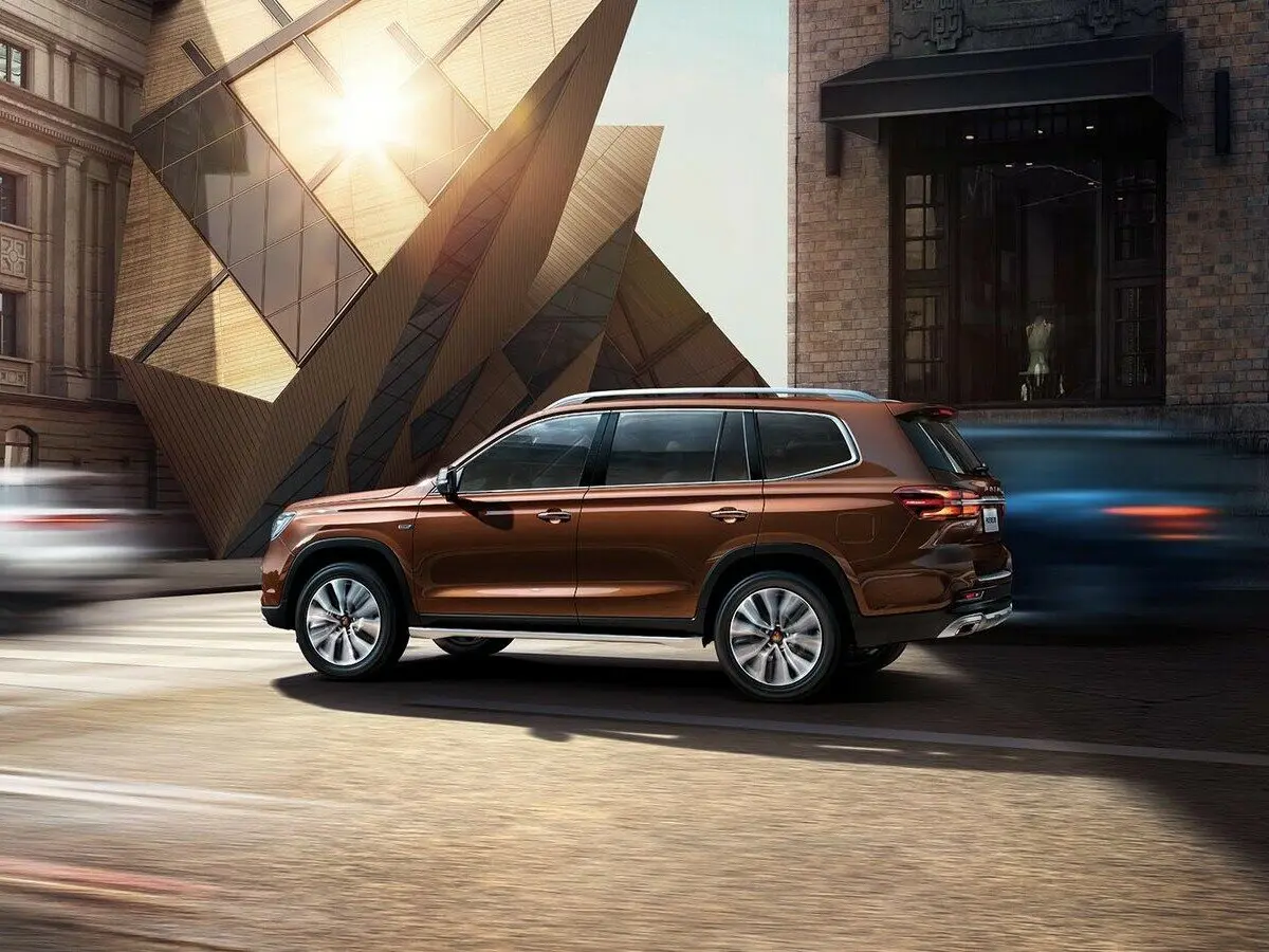 Roewe RX8 2018 – 2023 Внедорожник 5 дв. — photo 2