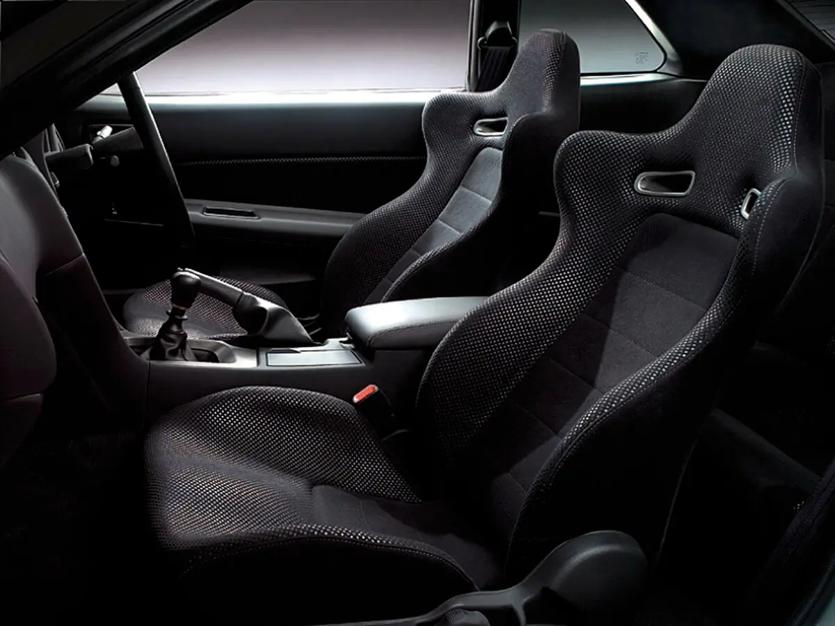 Nissan Skyline X (R34) Купе GT-R — сүрөт 6
