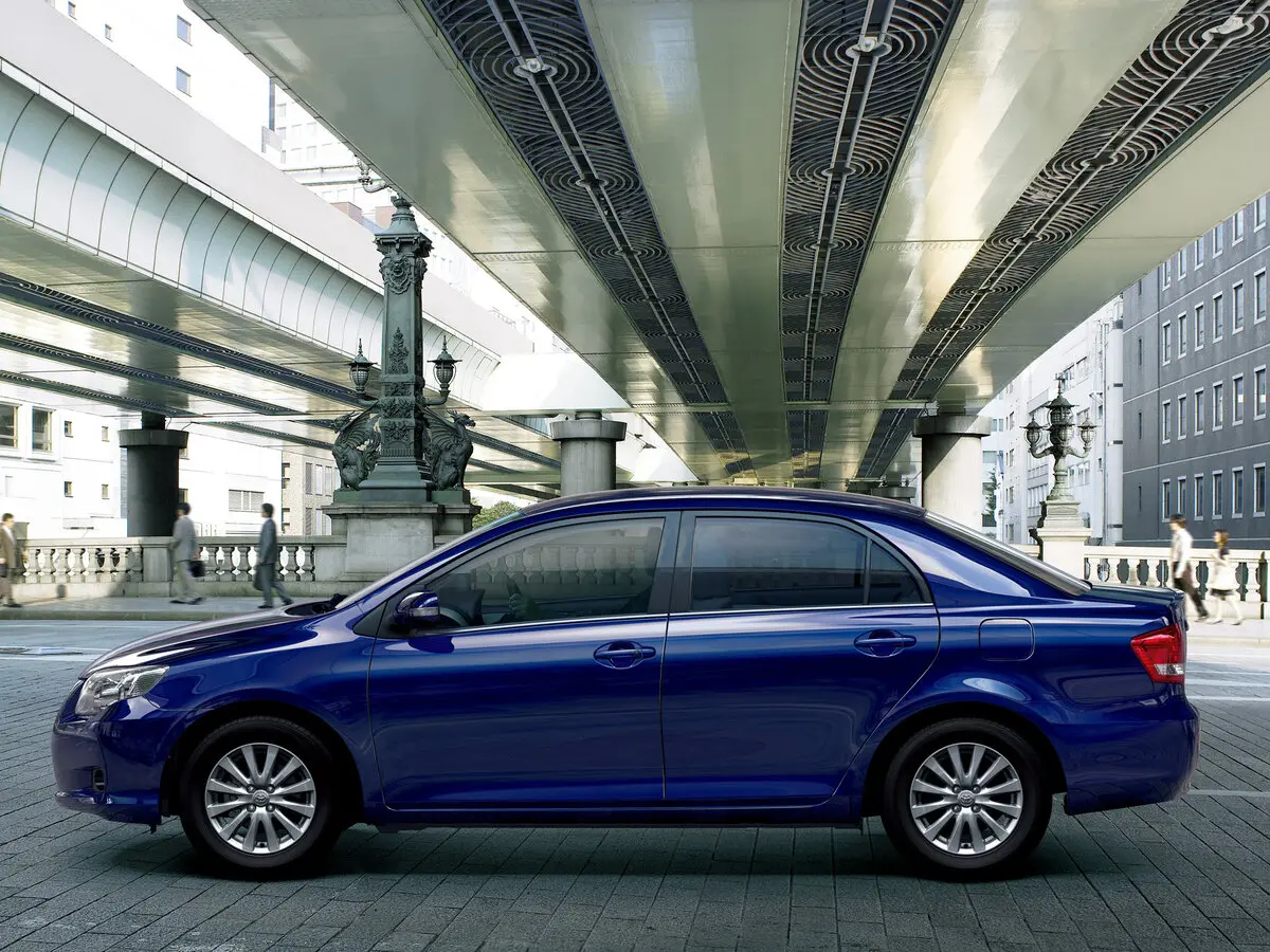 Toyota Corolla X (E140, E150) Рестайлинг Седан Axio — фото 3