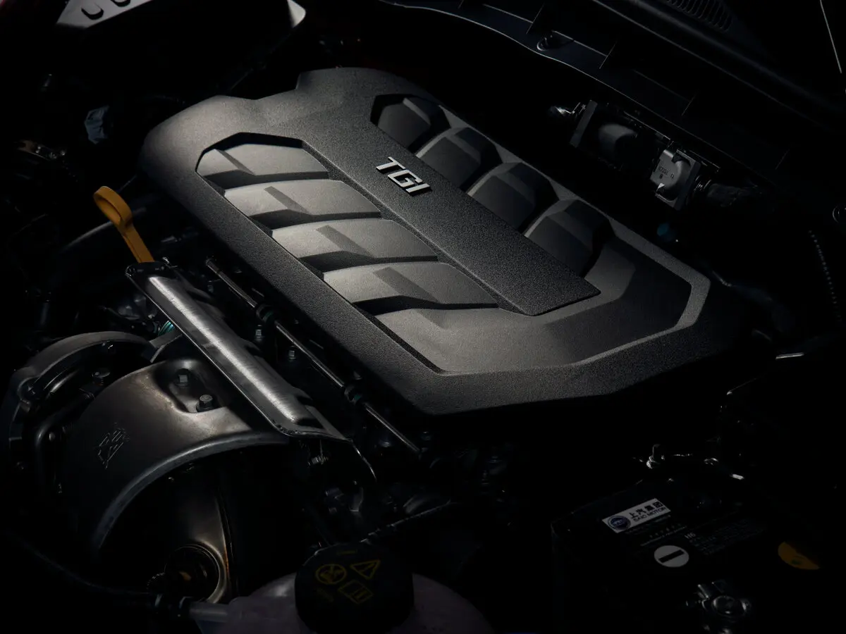 Roewe RX5 I Внедорожник 5 дв. — сүрөт 12