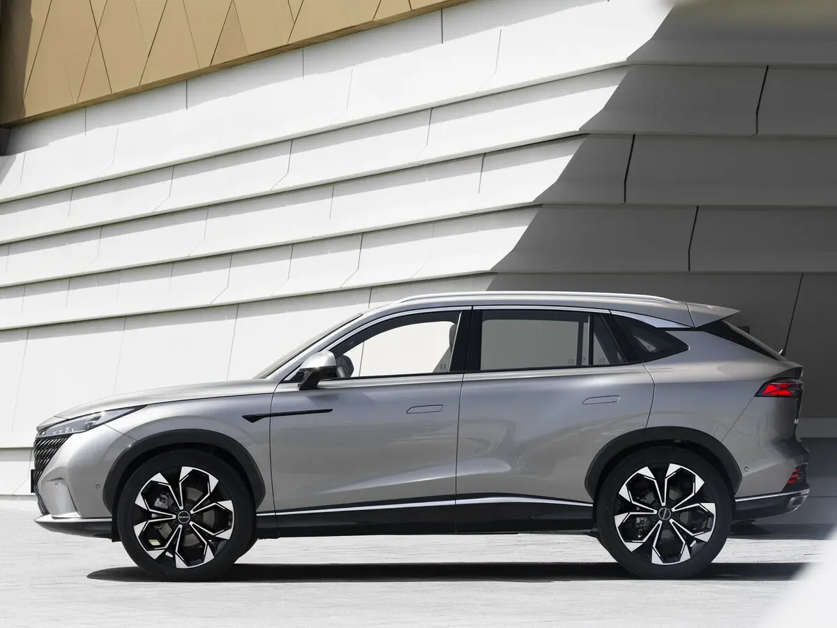 Roewe RX5 II Внедорожник 5 дв. — сүрөт 2