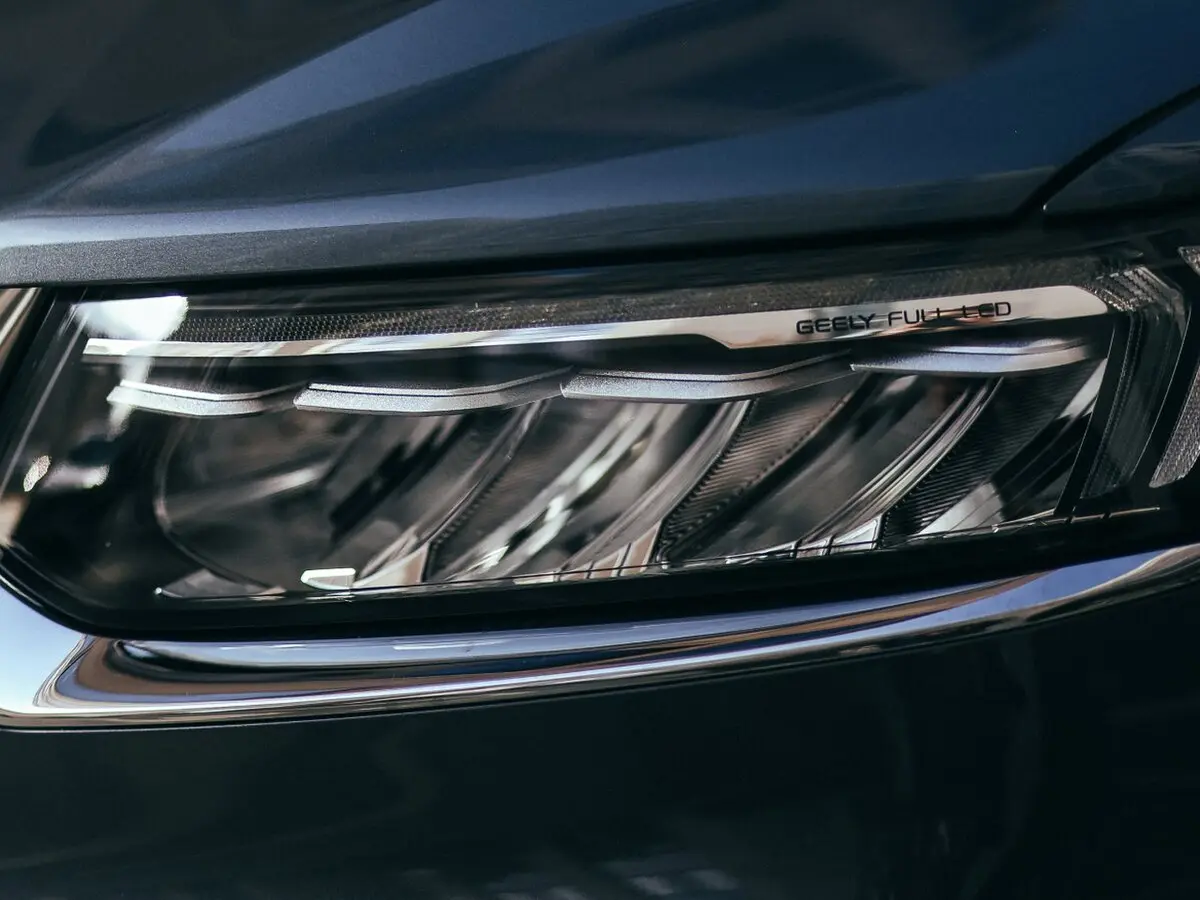 Geely Tugella I Рестайлинг Внедорожник 5 дв. — 照片 7