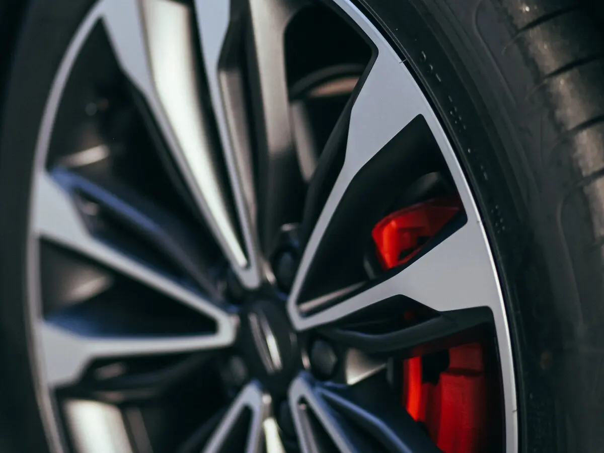 Geely Tugella I Рестайлинг Внедорожник 5 дв. — 照片 10