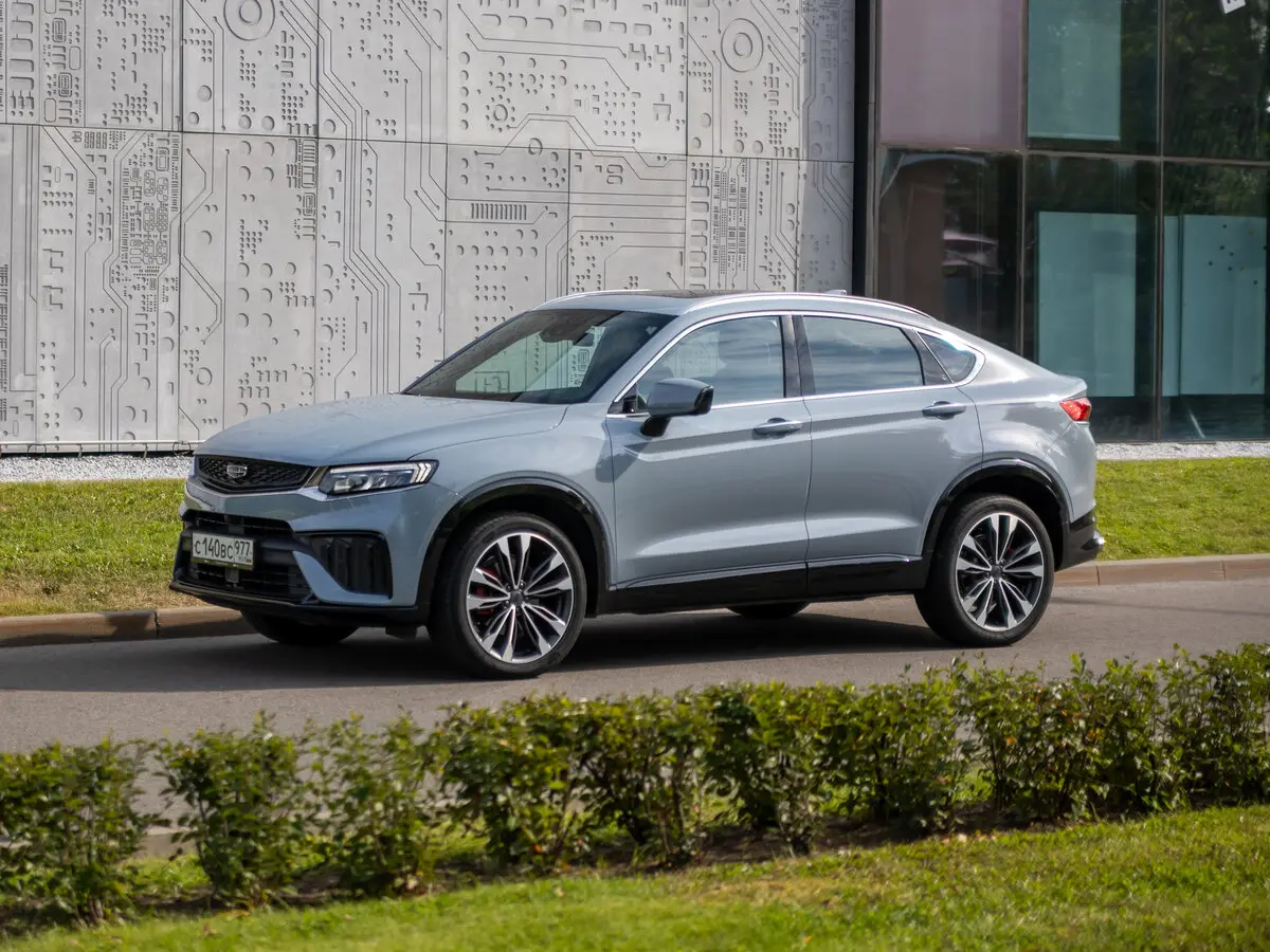 Geely Tugella I Рестайлинг Внедорожник 5 дв. — 照片 11