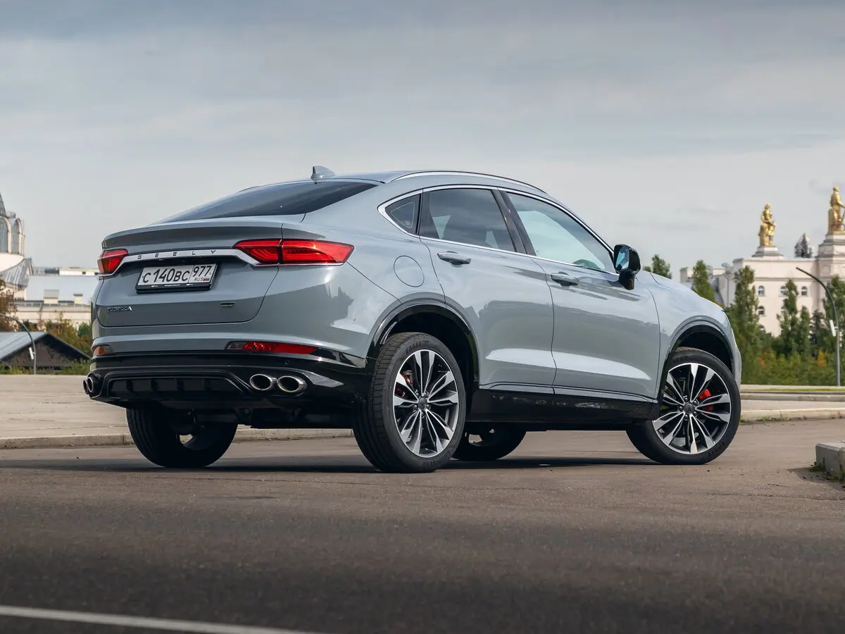 Geely Tugella I Рестайлинг Внедорожник 5 дв. — 照片 13