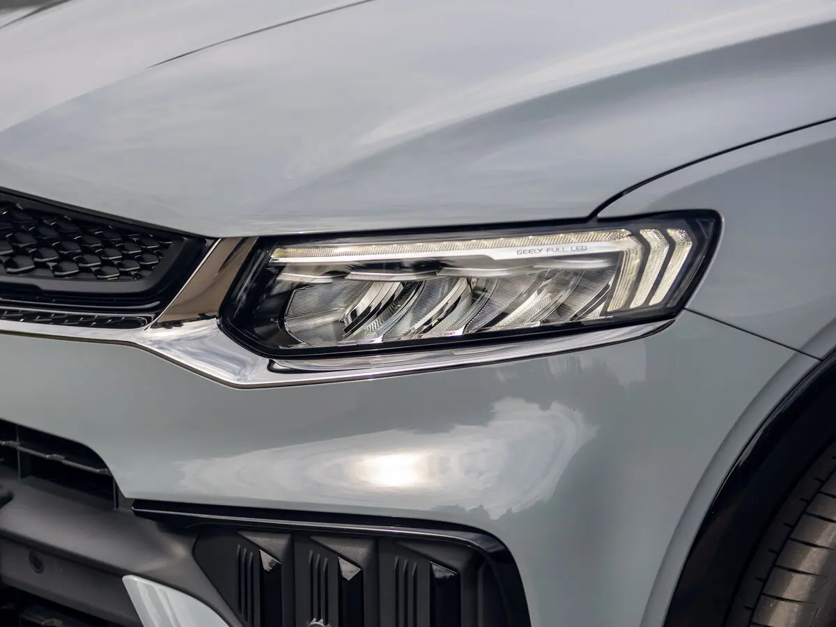 Geely Tugella I Рестайлинг Внедорожник 5 дв. — 照片 22