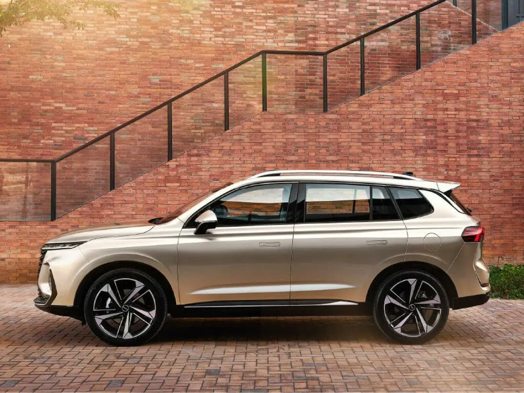 Roewe RX5 Max I Рестайлинг Внедорожник 5 дв. — сүрөт 2