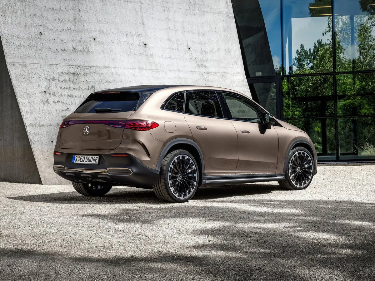 Mercedes-Benz EQE SUV 2022 – н.в. Внедорожник 5 дв. — photo 5