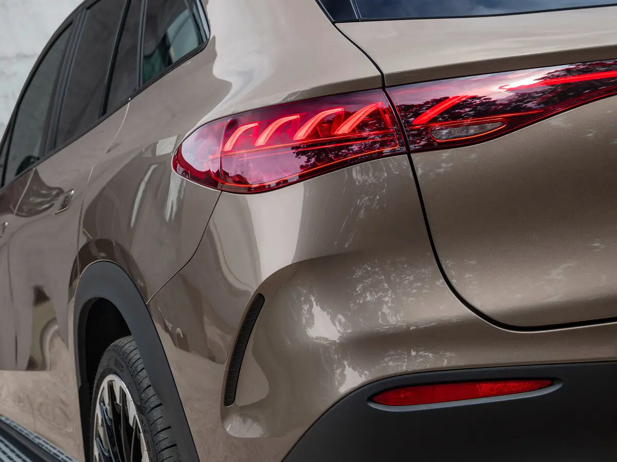 Mercedes-Benz EQE SUV 2022 – н.в. Внедорожник 5 дв. — photo 11