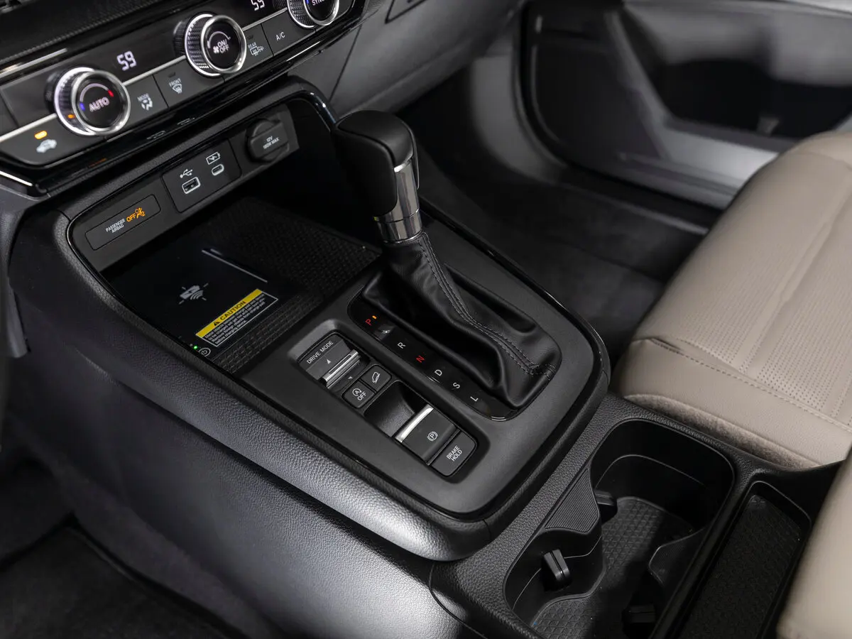 Honda CR-V VI Внедорожник 5 дв. — фото 12