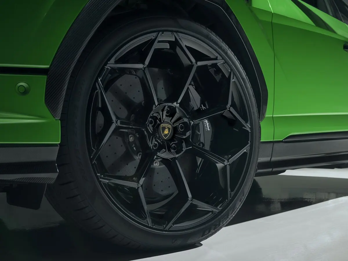 Lamborghini Urus I Рестайлинг Внедорожник 5 дв. Performante — фото 10