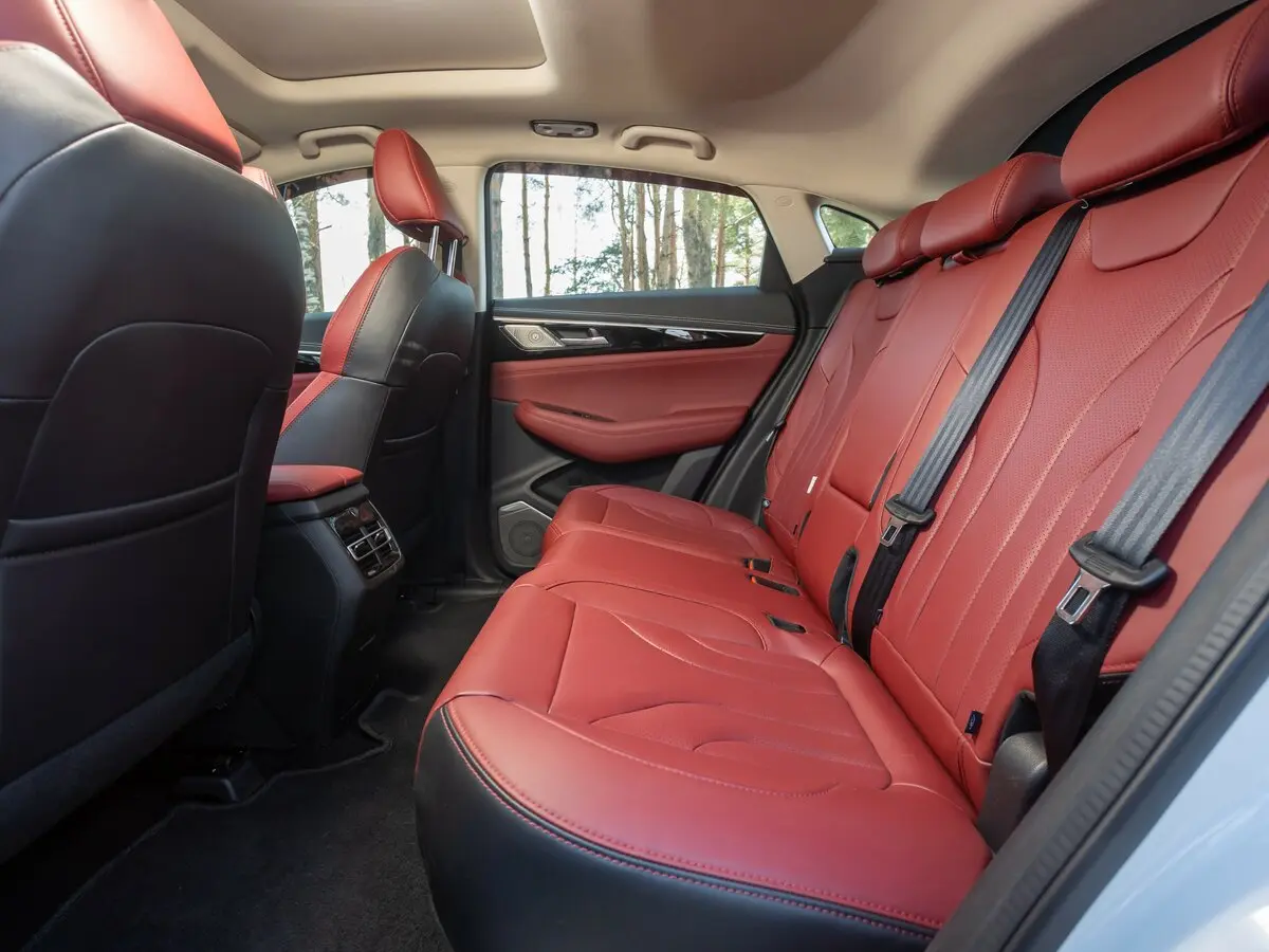 Changan CS85 I Рестайлинг Внедорожник 5 дв. — сүрөт 28
