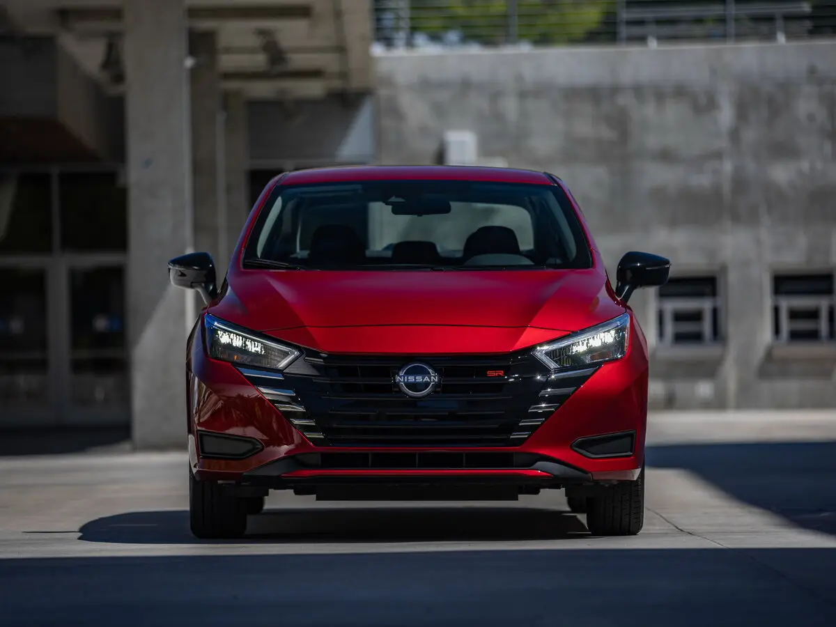 Nissan Versa III Рестайлинг Седан — сүрөт 3