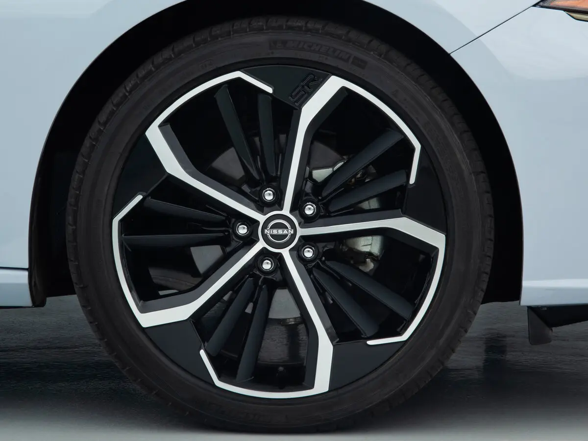 Nissan Altima VI (L34) Рестайлинг Седан — photo 17