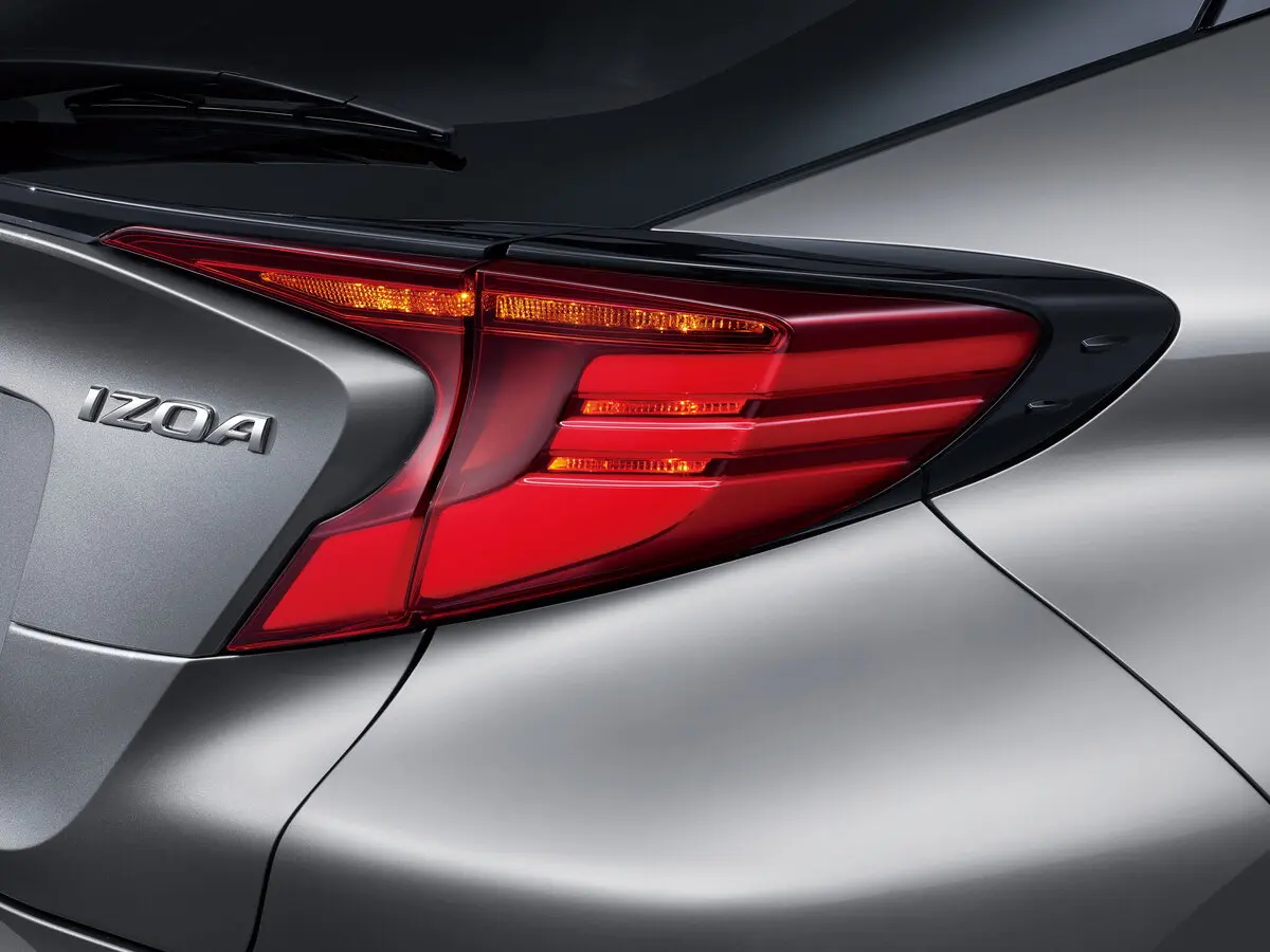 Toyota Izoa I Рестайлинг Внедорожник 5 дв. — фото 12