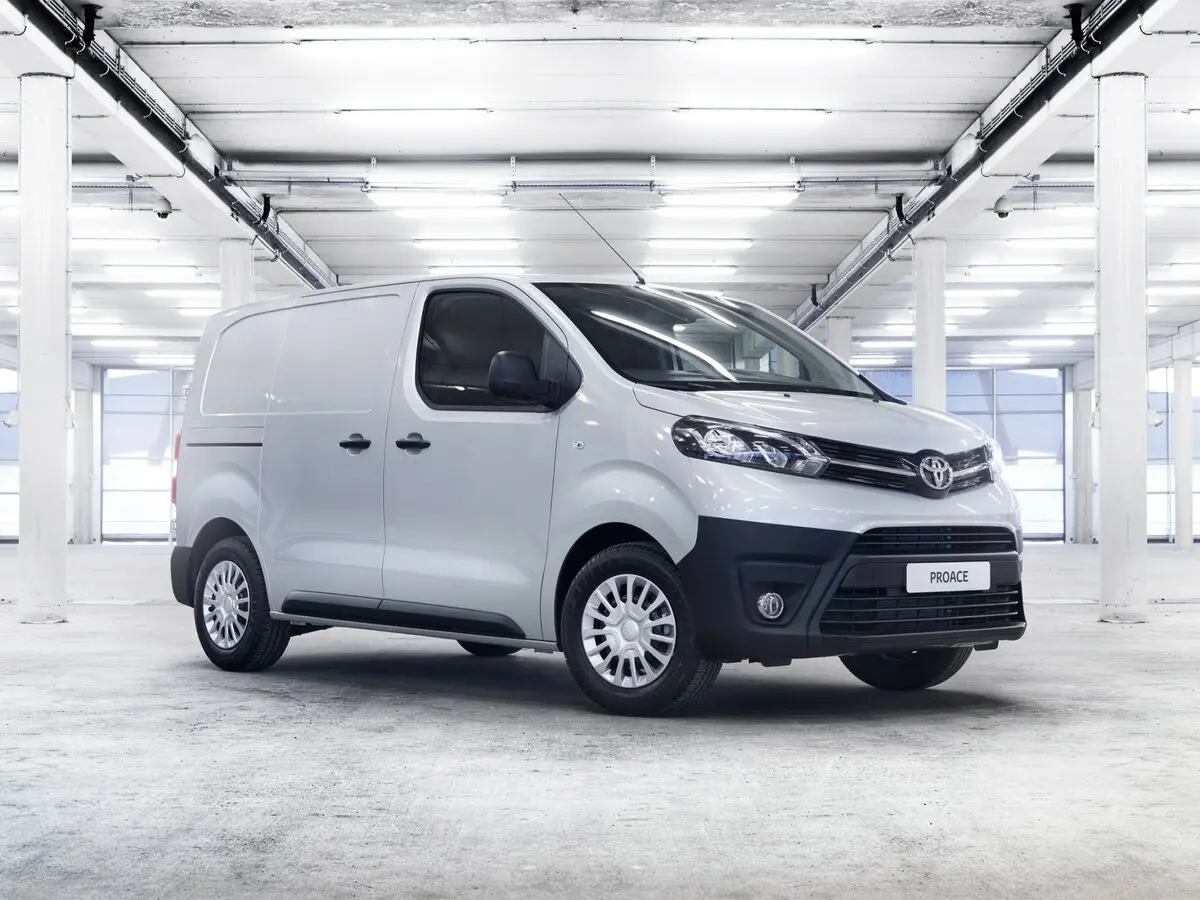 Toyota ProAce II Фургон Compact