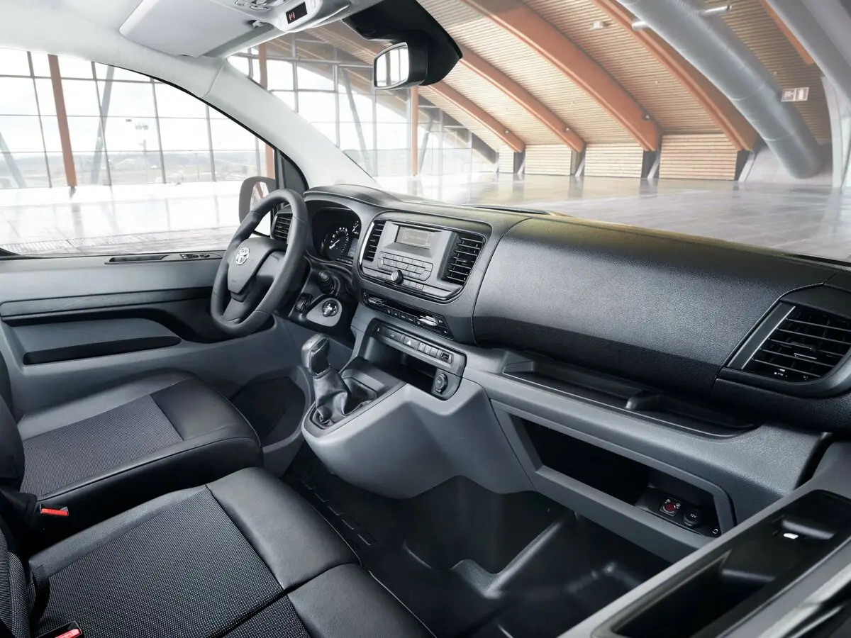 Toyota ProAce II Фургон Compact — сүрөт 6