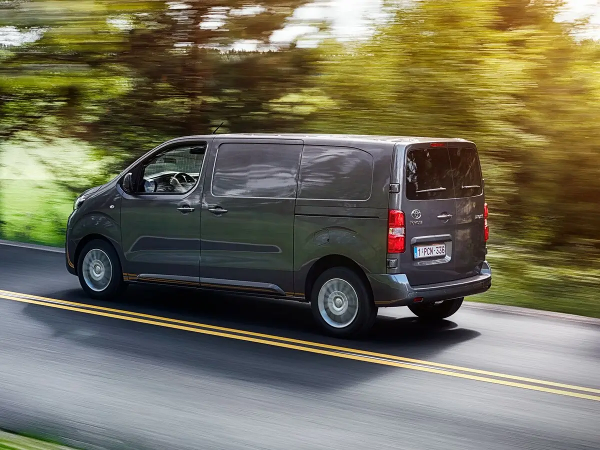 Toyota ProAce II Фургон L1 — сүрөт 5
