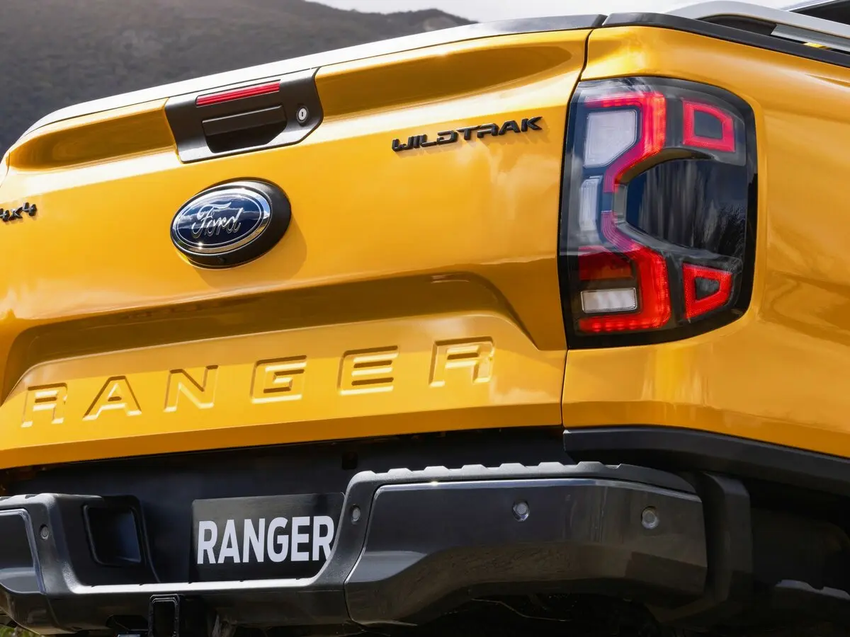 Ford Ranger T6.2 Пикап Двойная кабина Double Cab — фото 11