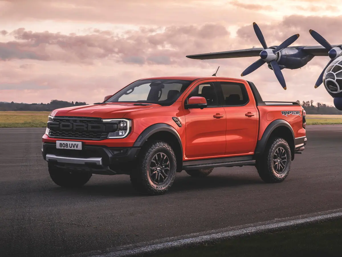 Ford Ranger T6.2 Пикап Двойная кабина Raptor