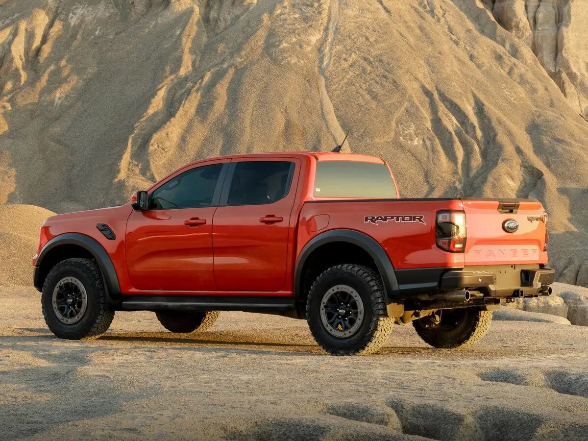 Ford Ranger T6.2 Пикап Двойная кабина Raptor — фото 2