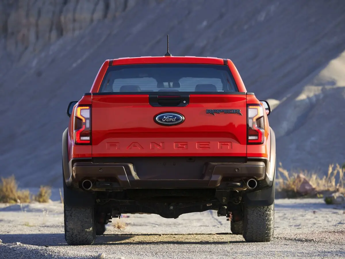 Ford Ranger T6.2 Пикап Двойная кабина Raptor — фото 4