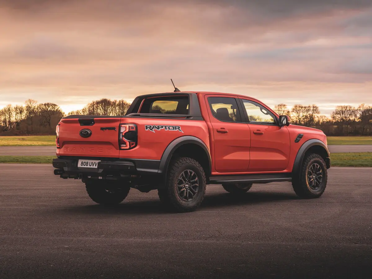 Ford Ranger T6.2 Пикап Двойная кабина Raptor — фото 5