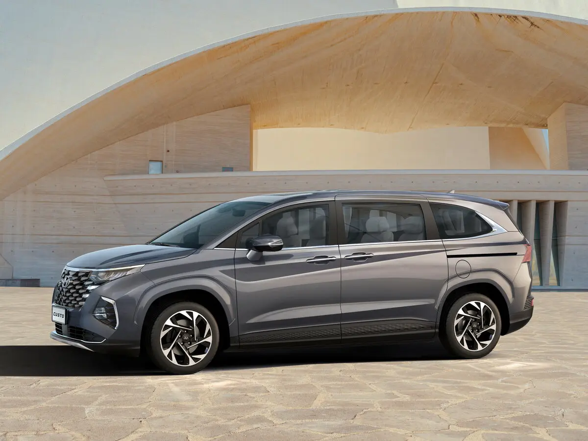 Hyundai Custo I Минивэн — photo 2