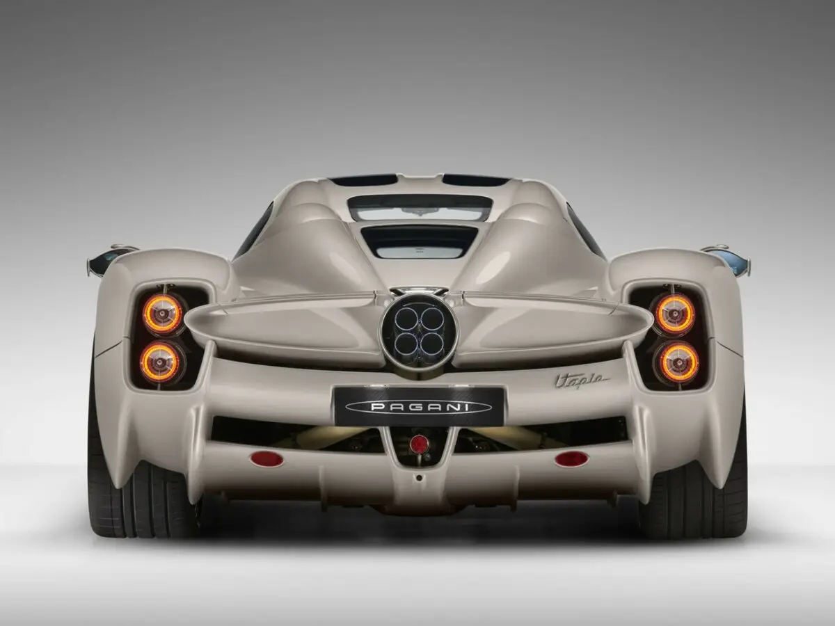 Pagani Utopia 2022 – н.в. Купе — сүрөт 4