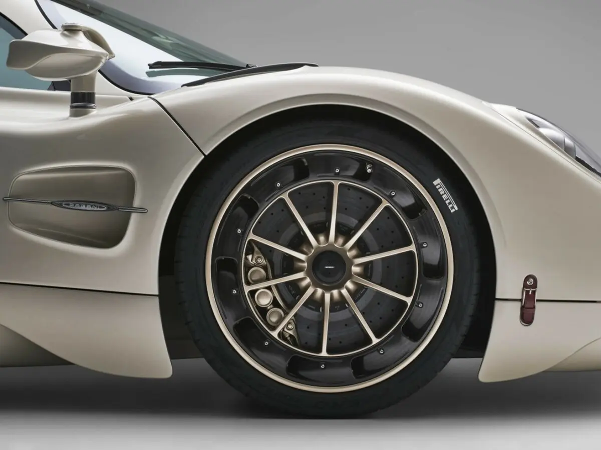Pagani Utopia 2022 – н.в. Купе — сүрөт 14