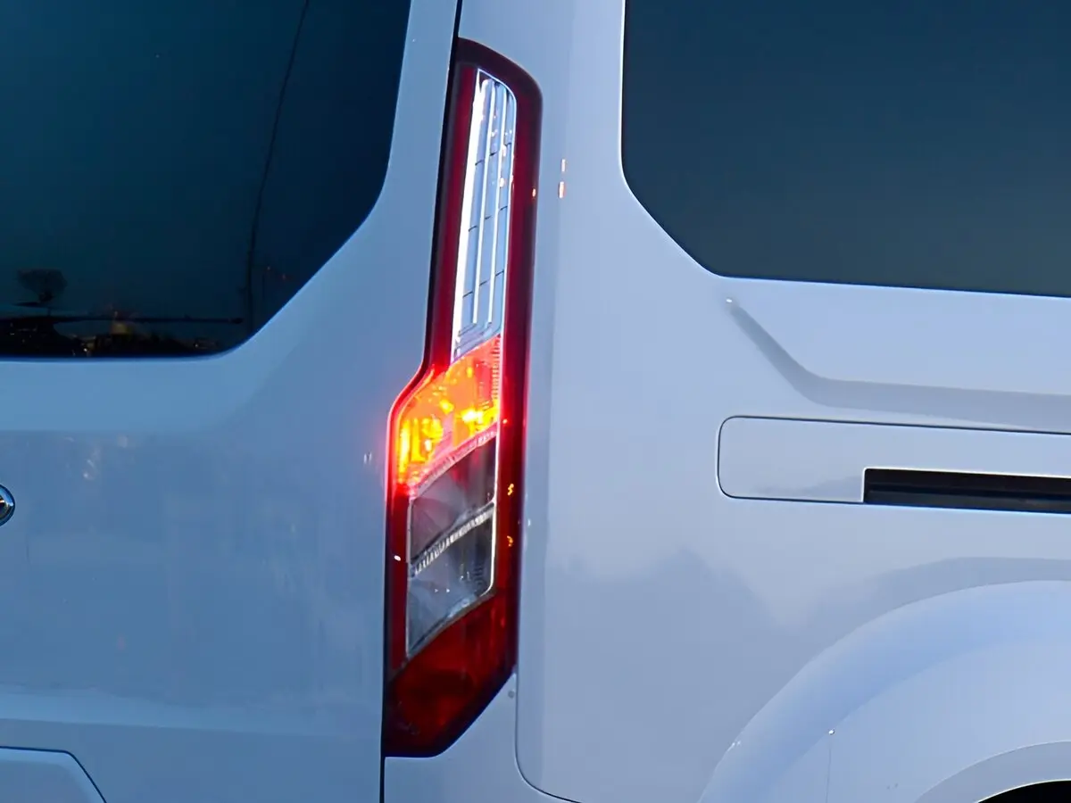 Ford Transit Custom I Рестайлинг Минивэн — сүрөт 8