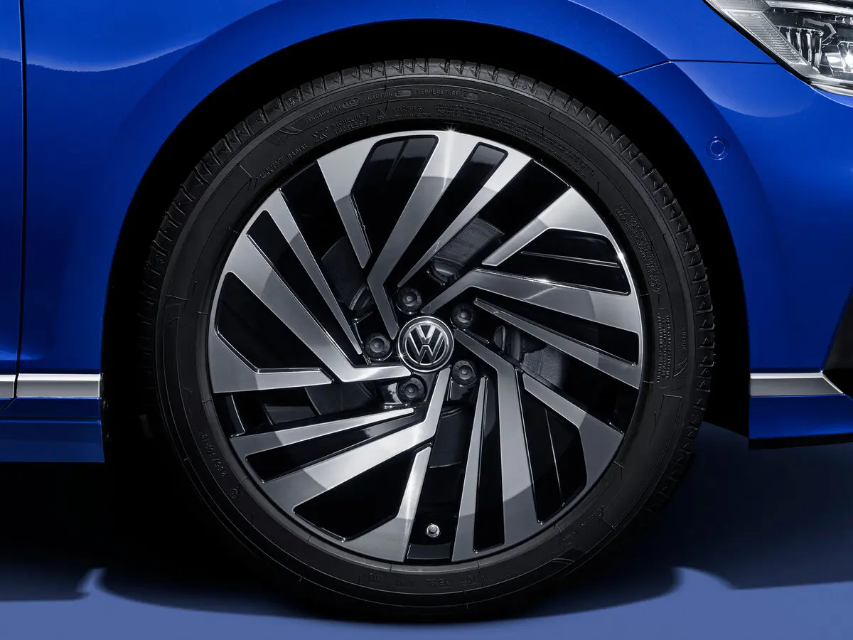 Volkswagen Magotan B8 Рестайлинг Седан — сүрөт 13