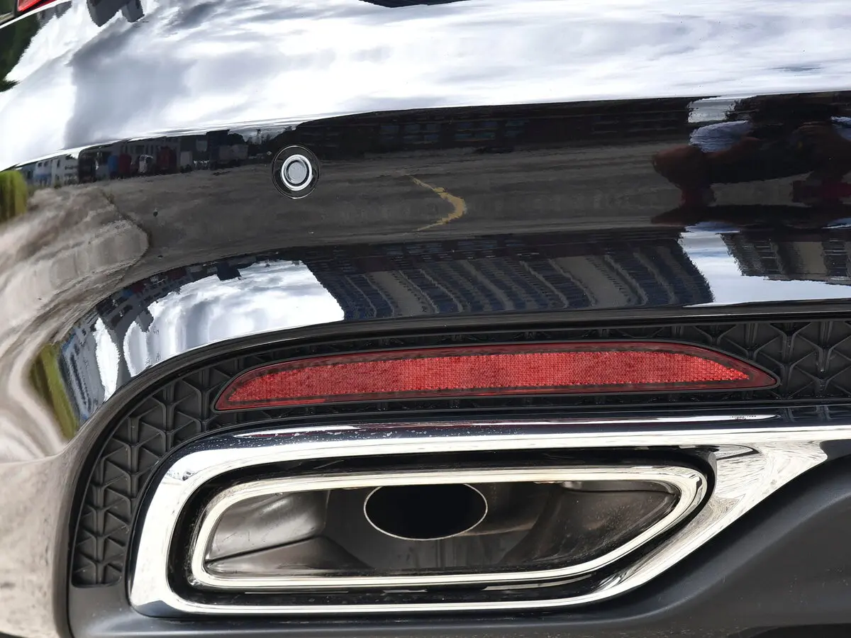 Hongqi H5 II Седан — photo 18