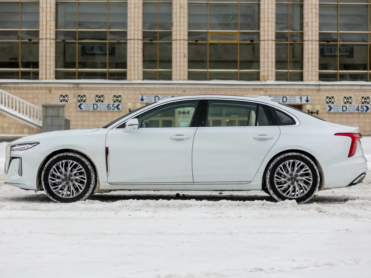 Hongqi H5 II Седан — photo 22