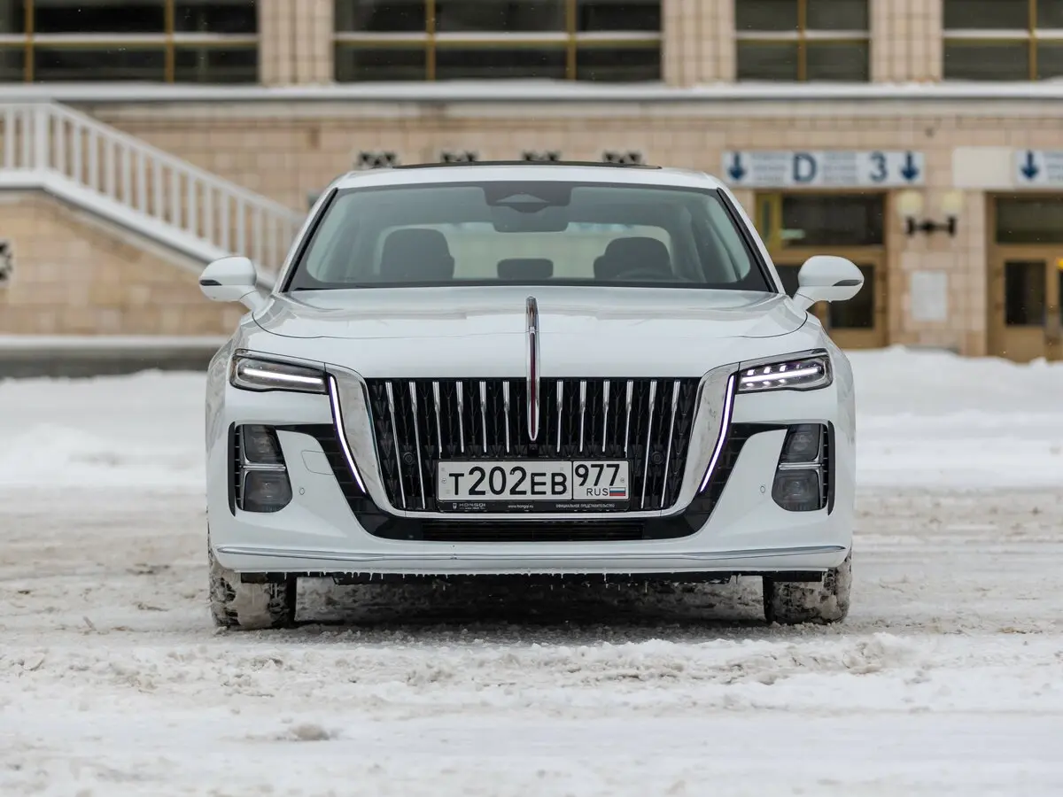 Hongqi H5 II Седан — photo 23