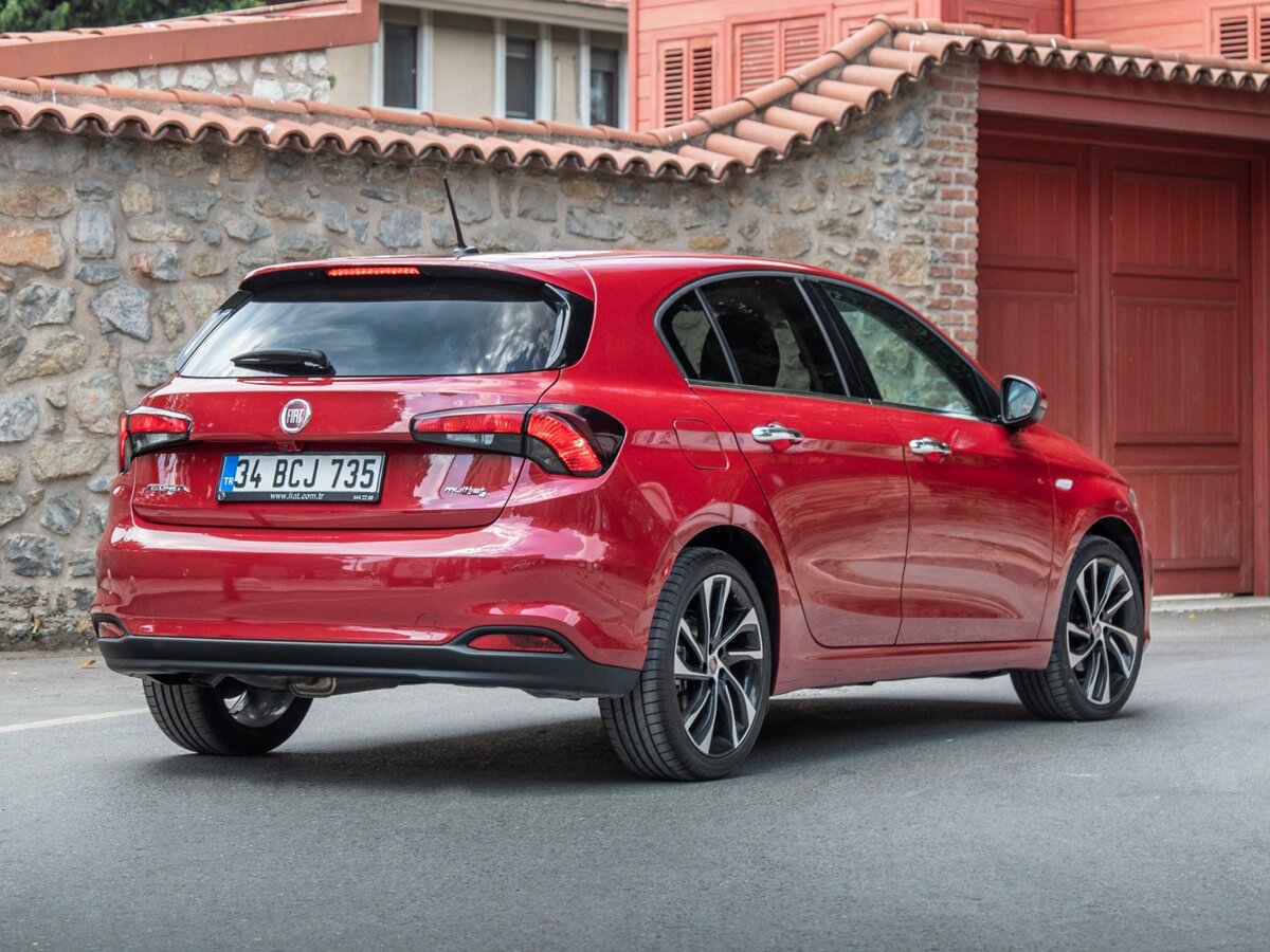 Fiat Egea I Хэтчбек 5 дв. — фото 3