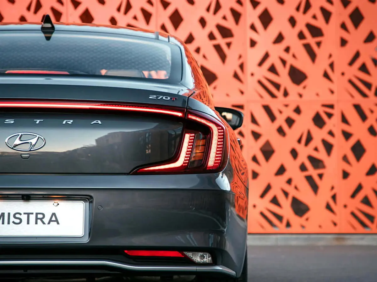 Hyundai Mistra II (DU2) Седан — сүрөт 14