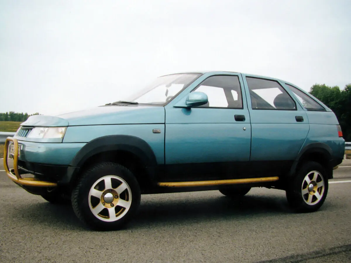 Lada (ВАЗ) 2112 1998 – 2009 Хэтчбек 5 дв. Тарзан