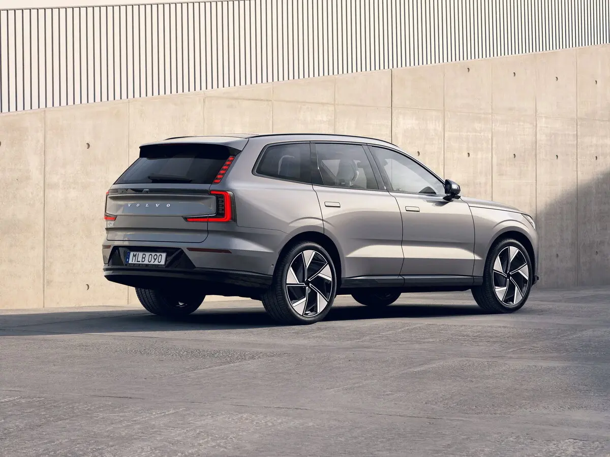 Volvo EX90 2023 – н.в. Внедорожник 5 дв. — photo 5