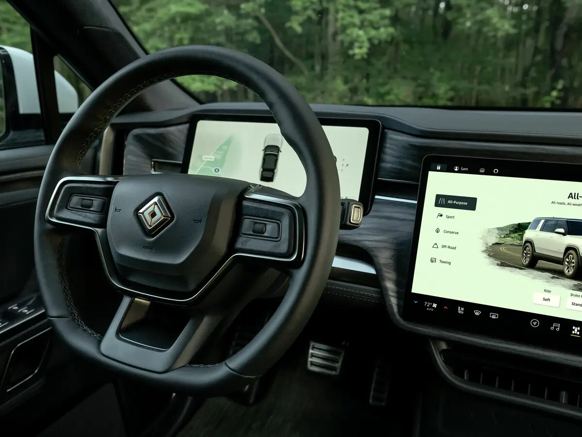 Rivian R1S 2022 – н.в. Внедорожник 5 дв. — photo 7