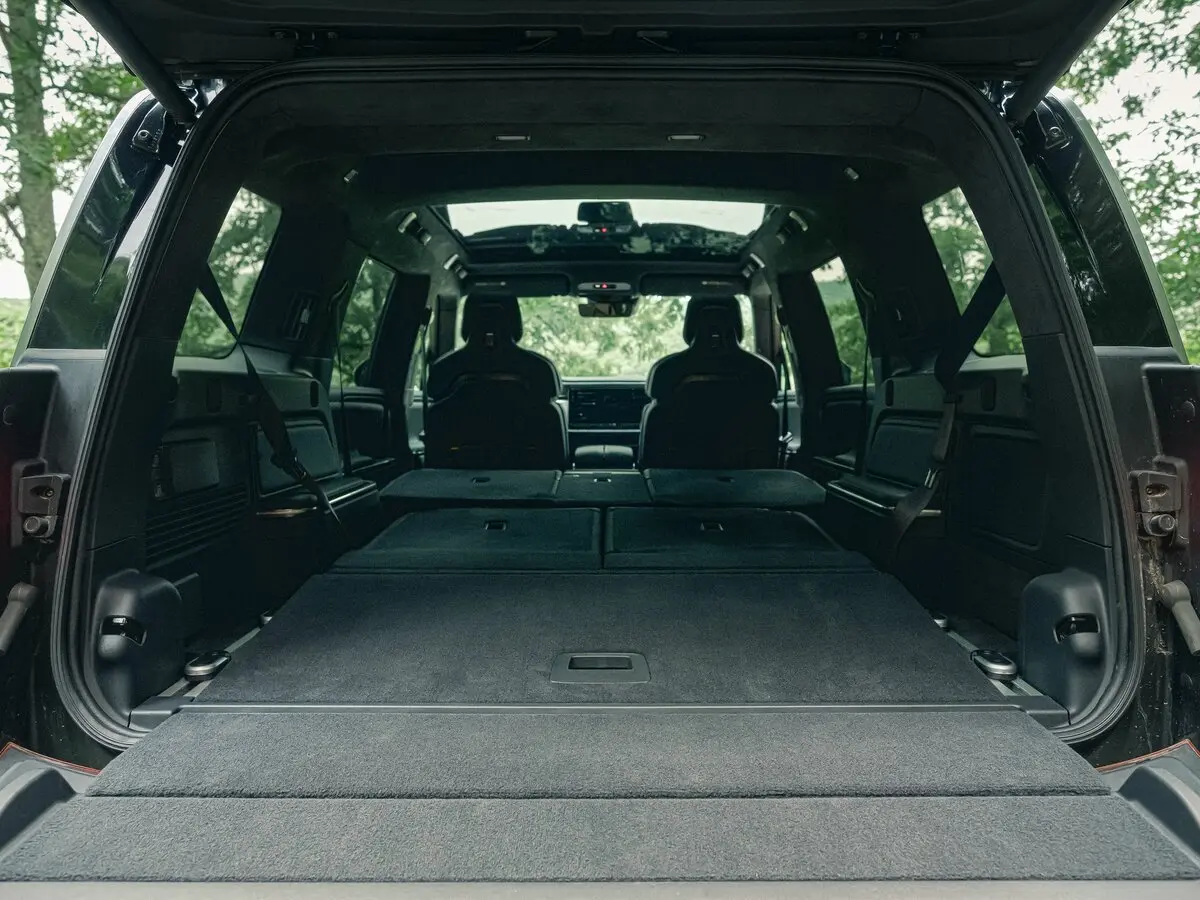 Rivian R1S 2022 – н.в. Внедорожник 5 дв. — photo 9