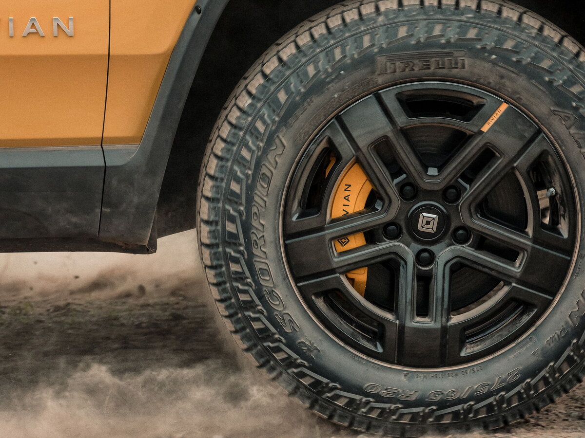 Rivian R1S 2022 – н.в. Внедорожник 5 дв. — фото 13