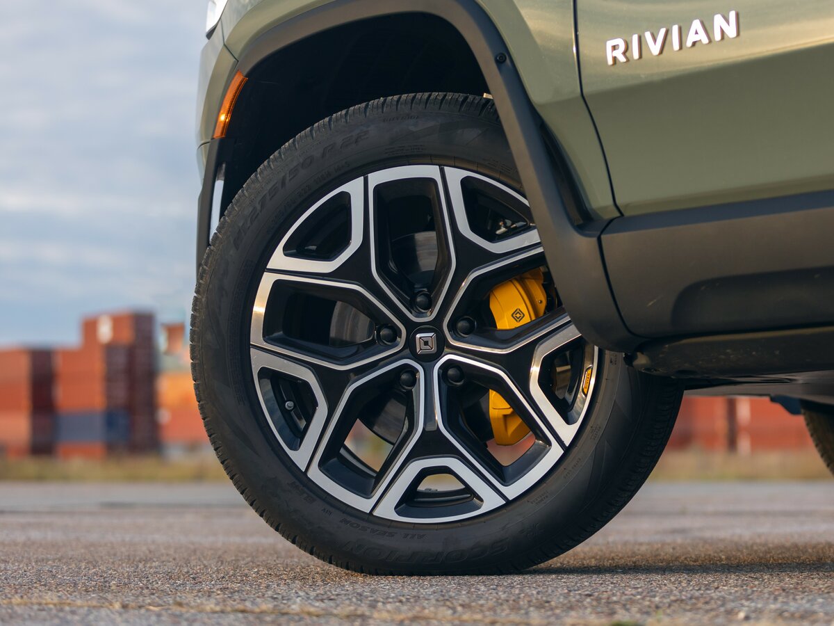 Rivian R1S 2022 – н.в. Внедорожник 5 дв. — фото 31