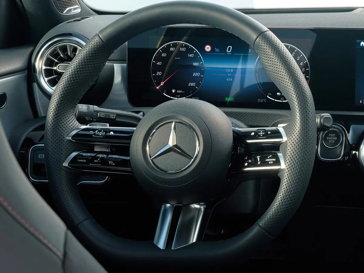 Mercedes-Benz A-Класс IV (W177) Рестайлинг Хэтчбек 5 дв. — сүрөт 3