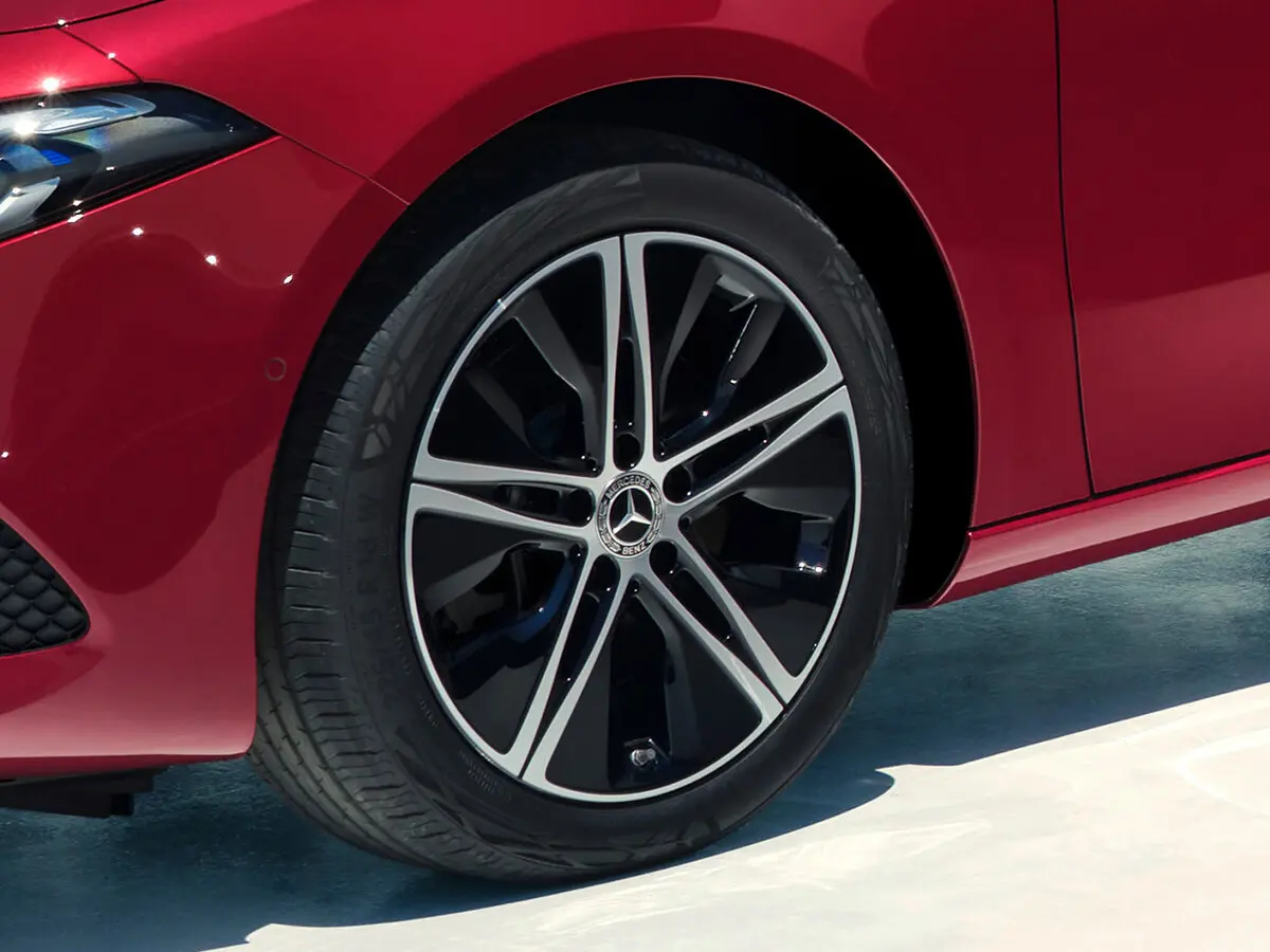 Mercedes-Benz A-Класс IV (W177) Рестайлинг Седан — сүрөт 5