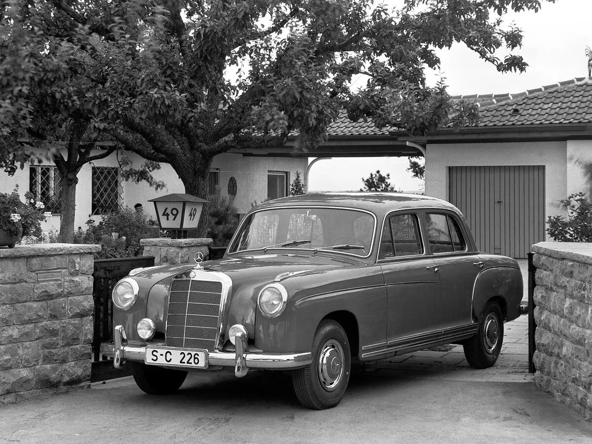 Mercedes-Benz W180 II Седан — сүрөт 3
