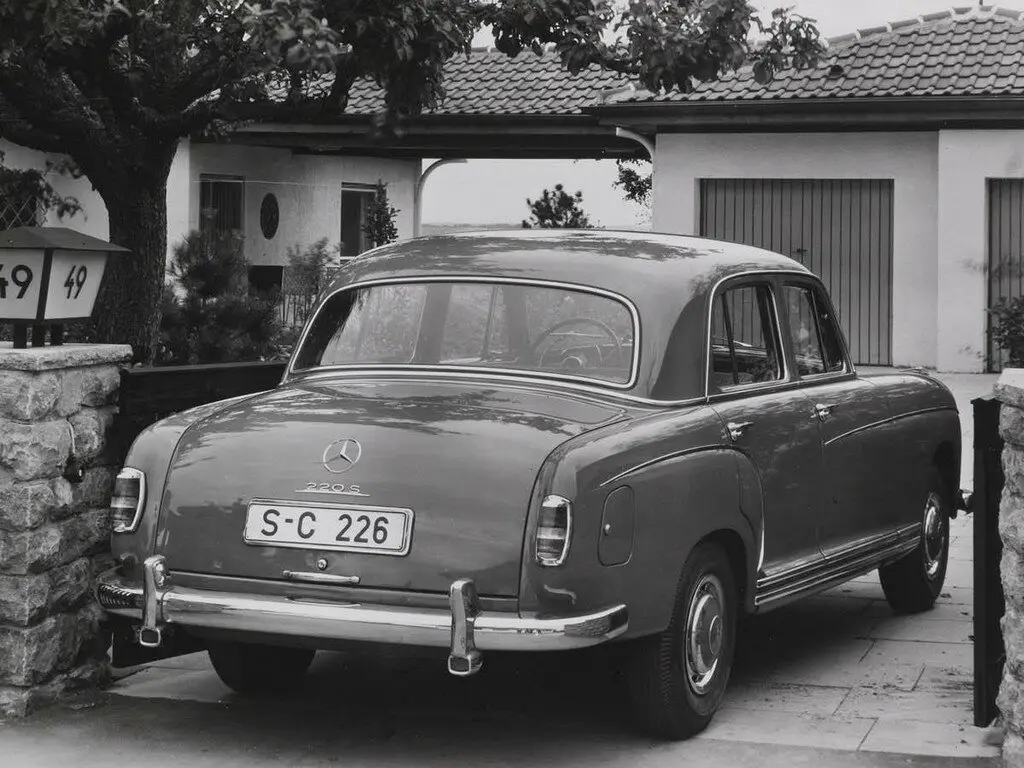 Mercedes-Benz W180 II Седан — сүрөт 4