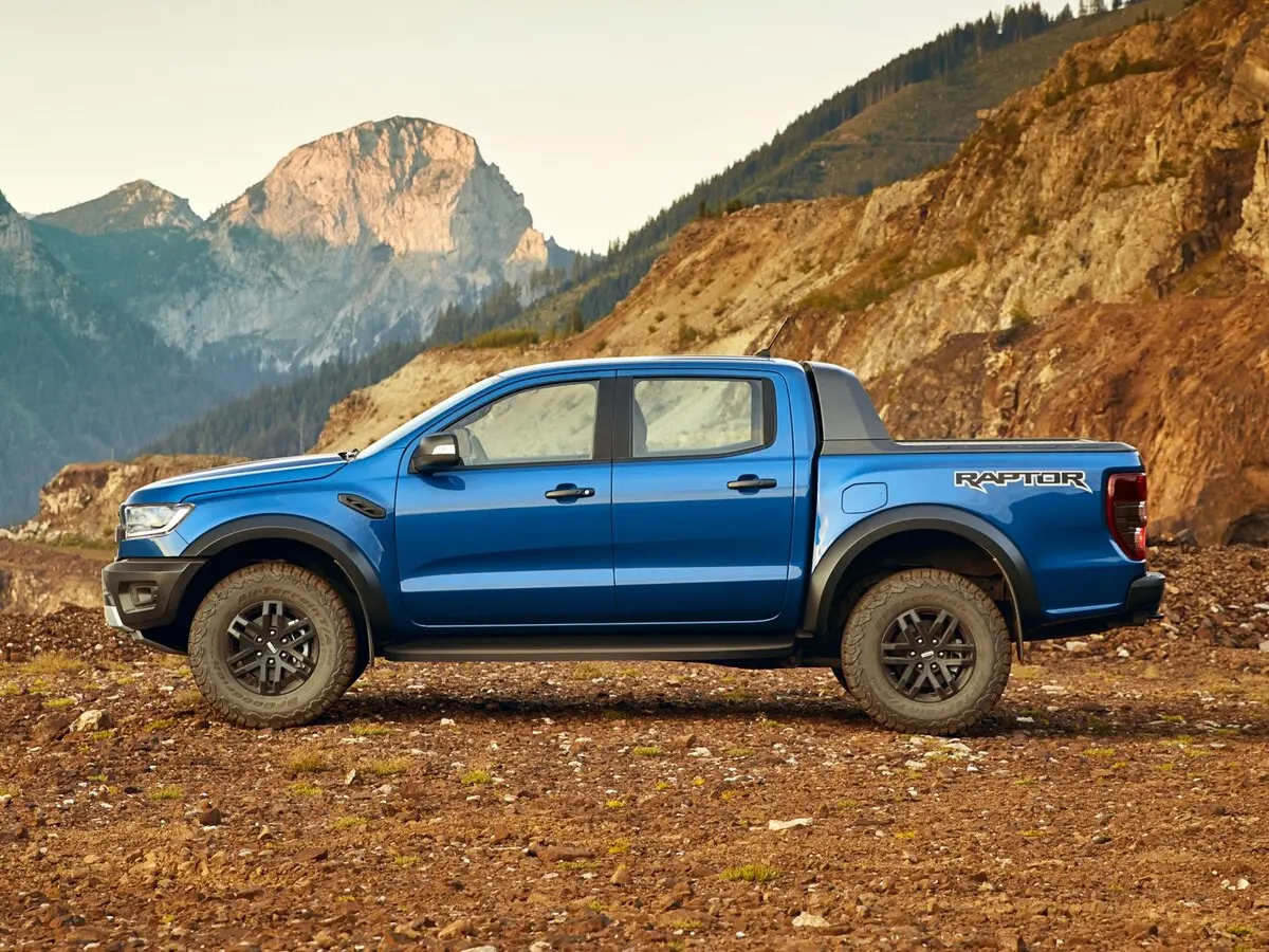 Ford Ranger T6 Рестайлинг 2 Пикап Двойная кабина Raptor — фото 2