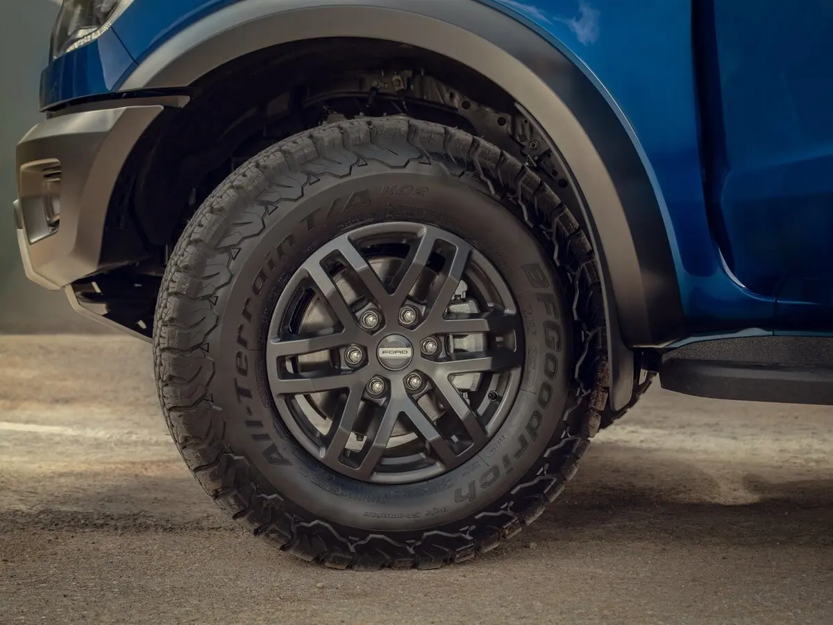 Ford Ranger T6 Рестайлинг 2 Пикап Двойная кабина Raptor — фото 17