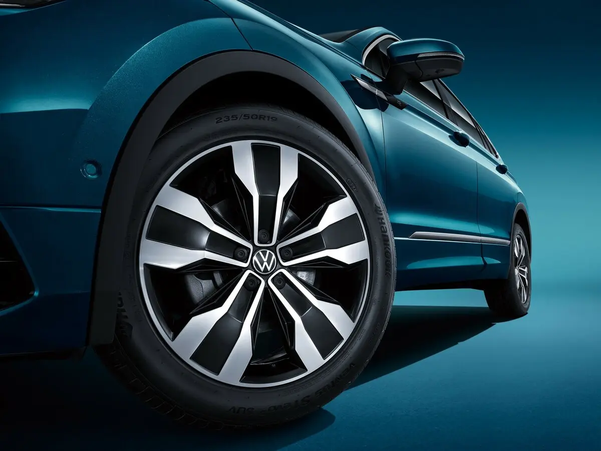 Volkswagen Tiguan II Рестайлинг (China Market) Внедорожник 5 дв. L — 照片 15